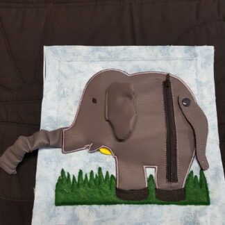 Feed the elephant zipper page - ITHWL