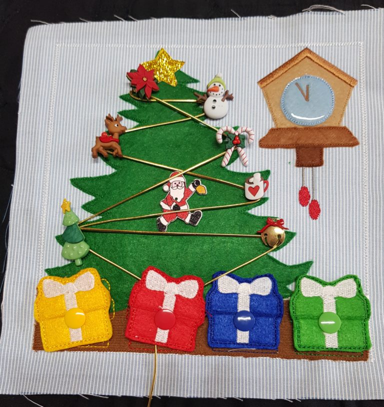 Christmas tree & presents - ITHWL