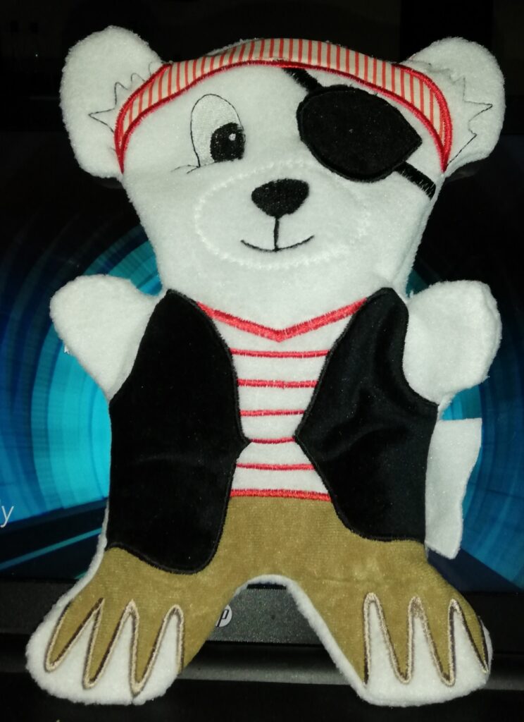 Fosta pirate bear- ITHWL