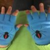 Fingerless gloves spider - ITHWL