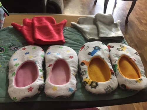 Bedsocks & gloves kids - ITHWL