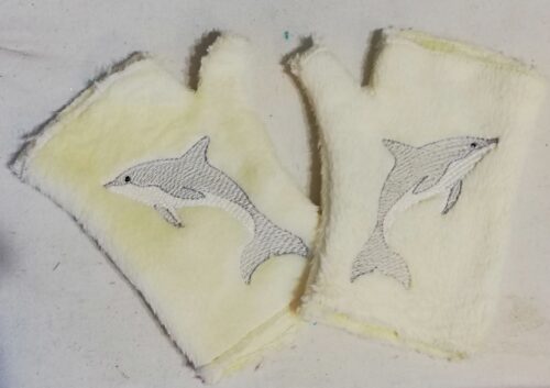 Dolphin fingerless mittens - ITHWL