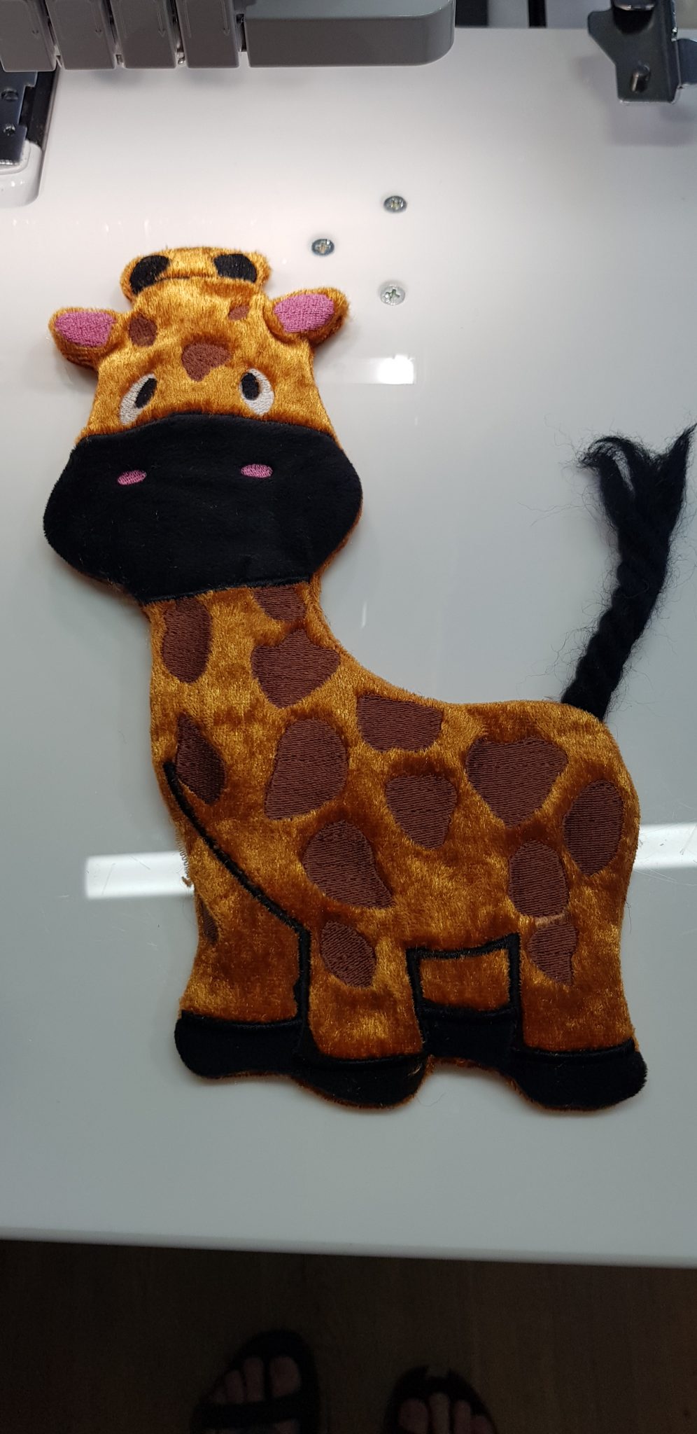 Giraffe stuffie set 5×7, 6×10 & 7.5×11 ITHWL In the Hoop with Lee