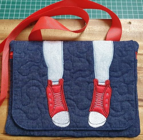 Legs zipper flap bag 7.x511 - ITHWL