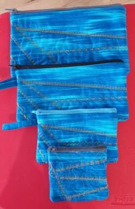 Coral crazy zipper pouch - ITHWL