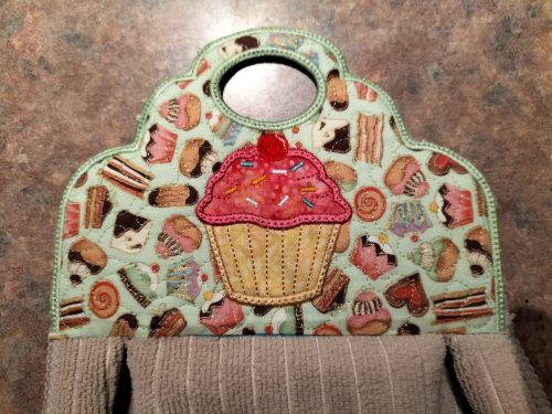 Cupcake towel topper - ITHWL