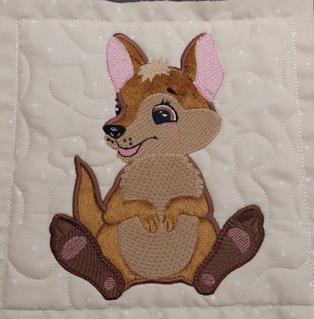 Little Little Kangaroo quilt panel 7.5×7.5 ITHWL In the Hoop with Lee