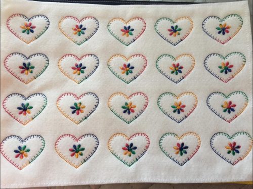 Mini hearts flowers - ITHWL
