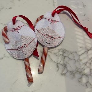 Mrs Claus candy cane holder 4x4- ITHWL