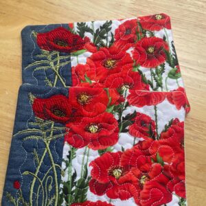 Poppy coaster - mug rug 2 7.5x11 - ITHWL